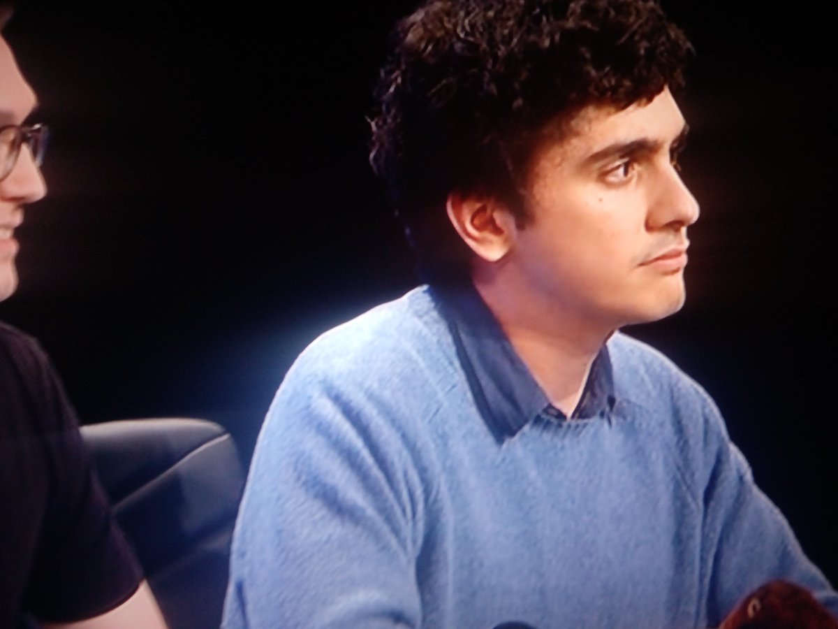 Good to see Lee Hunter from Hollyoaks absolutely smash it on University Challenge this evening! 😂 #TeenageThrowback #GoOnSon #UniversityChallenge #BBC