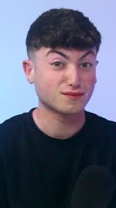 Eros cada vez que le enfoca la cámara: #LaIslaDeLasTentaciones2