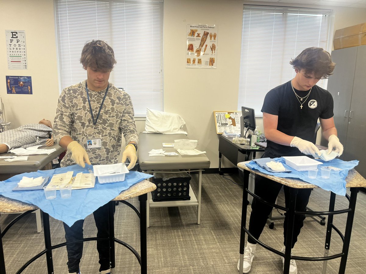 nursepmilli's tweet photo. Sutures, scrubbing and sterile fields… CCMA students came back from winter break and jumped right in to the surgical unit.  @MISDCareerTech @LakeCreekHS https://t.co/muPdKz2wIh