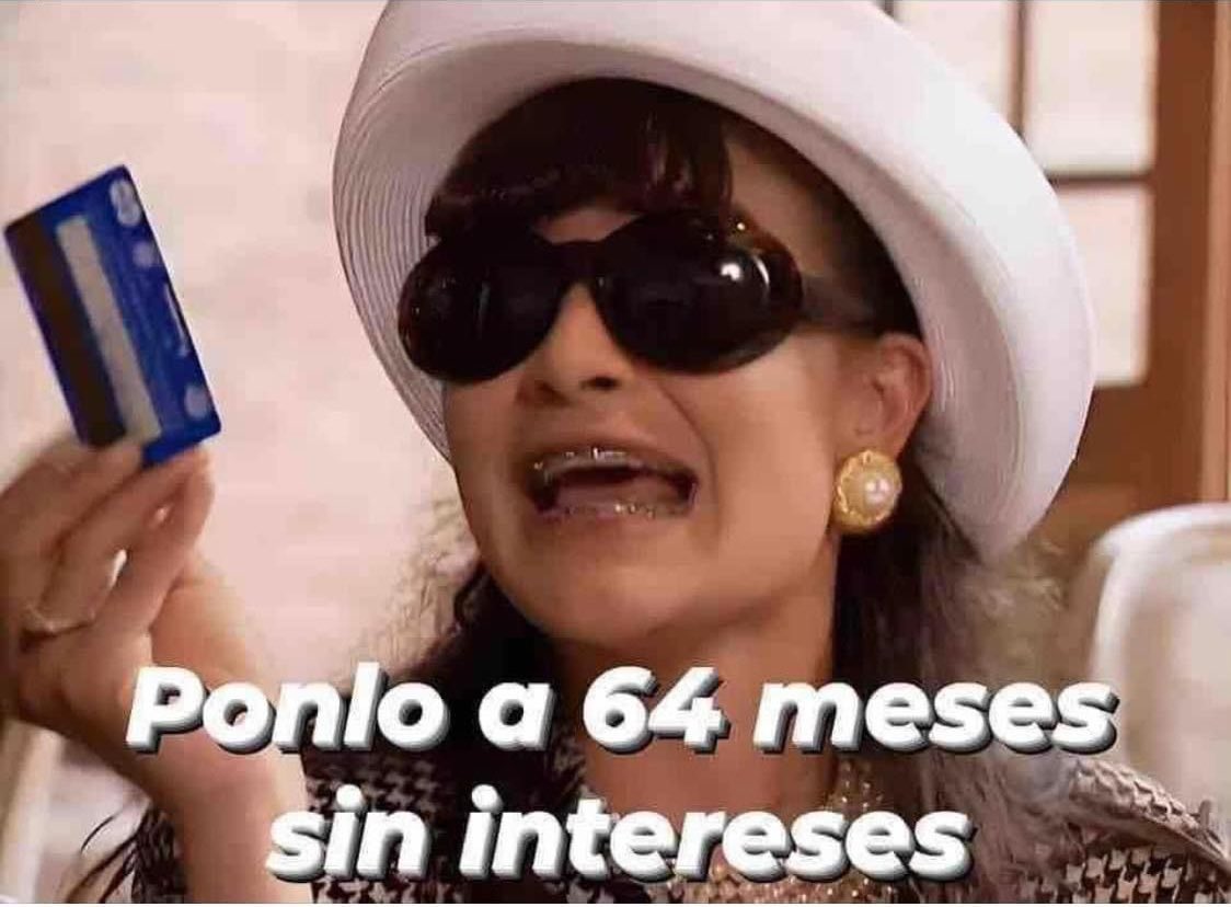 Yo tratando de comprar tomates, papas y sandía: