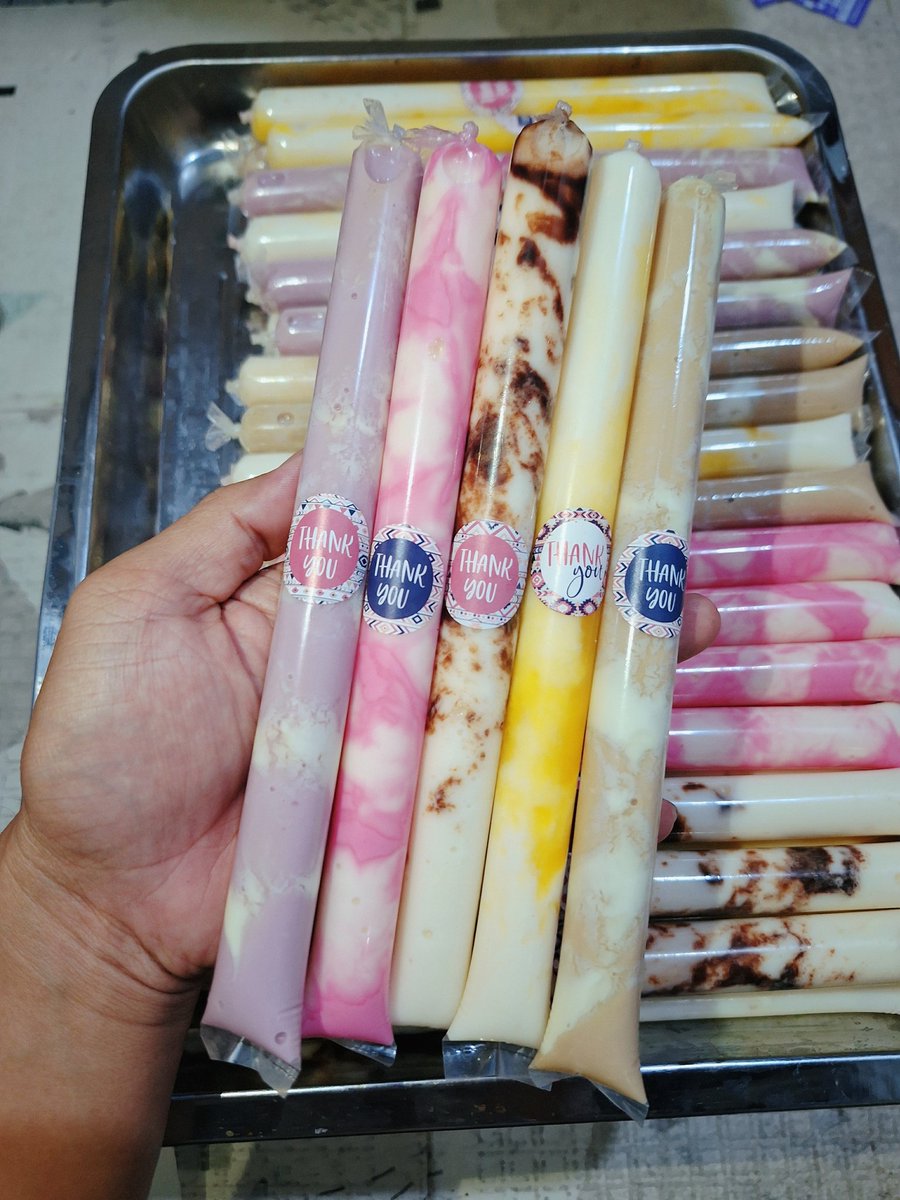 vynenitsuga's tweet photo. Bener² nyobaaaa dan cari peruntungan. Meskipun aku ngga doyan manis semoga ini lariiisss https://t.co/amuyTxL6bP