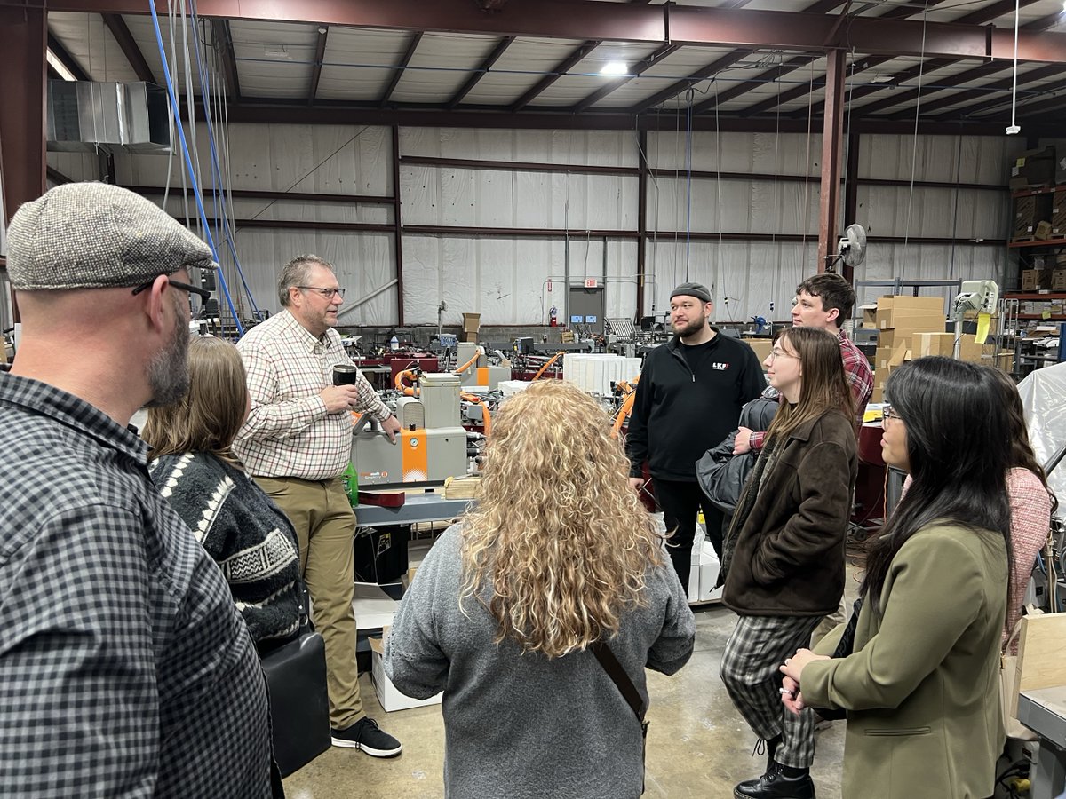 LKFMarketing's tweet image. The #LKFteam took a behind-the-scenes tour at Holland Litho Printing Service! We learned so much about how their expertise helps bring our creative ideas to life for our clients. Big thanks to Mike Driesenga and the team for hosting! #fieldtrip #printwork
