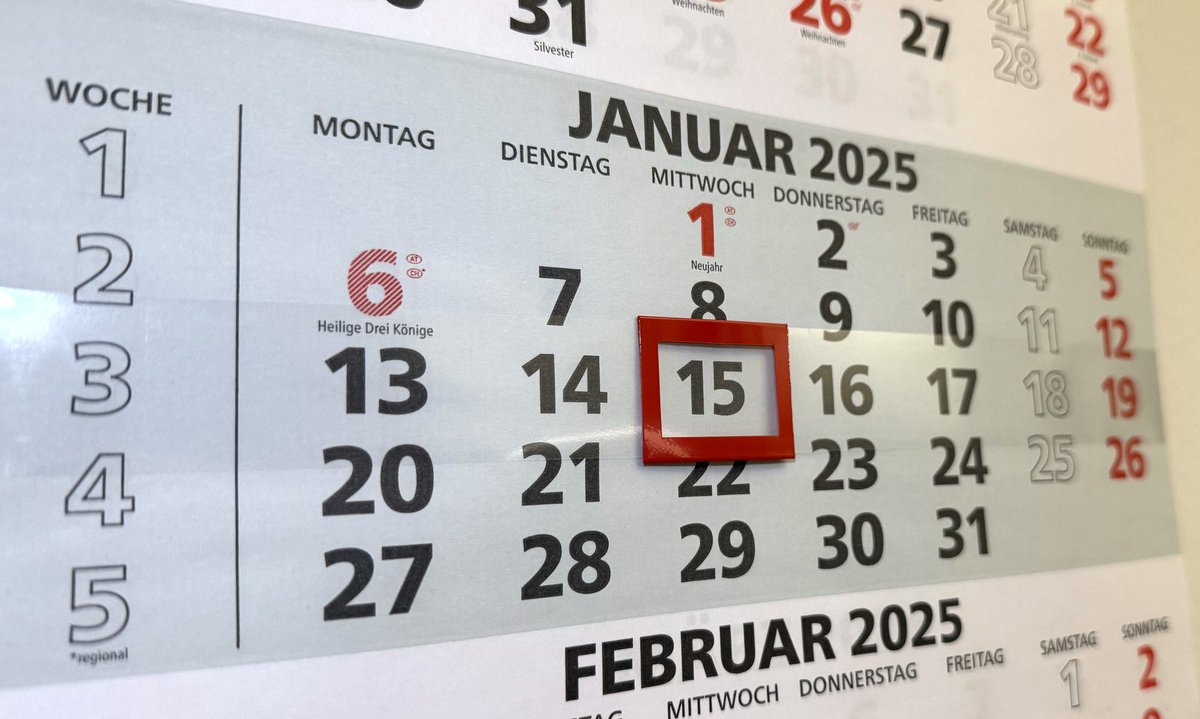 Der 13. bringt Glück! 🍀 #LastCall: Noch bis 15. Jan. für einen #Studienplatz an der #HWRBerlin bewerben zum #Sommersemester 🚀 Start 1. April, kein Scherz 😉 Bachelor-Studiengänge in #BWL #Informatik #Recht ℹ️  hwr-berlin.de/studium/bewerb… <a href="/StuWeBerlin/">studierendenWERK</a> @HenryOMarx @CzyIna <a href="/SIB_Berlin/">Startup-Incubator.Berlin</a>