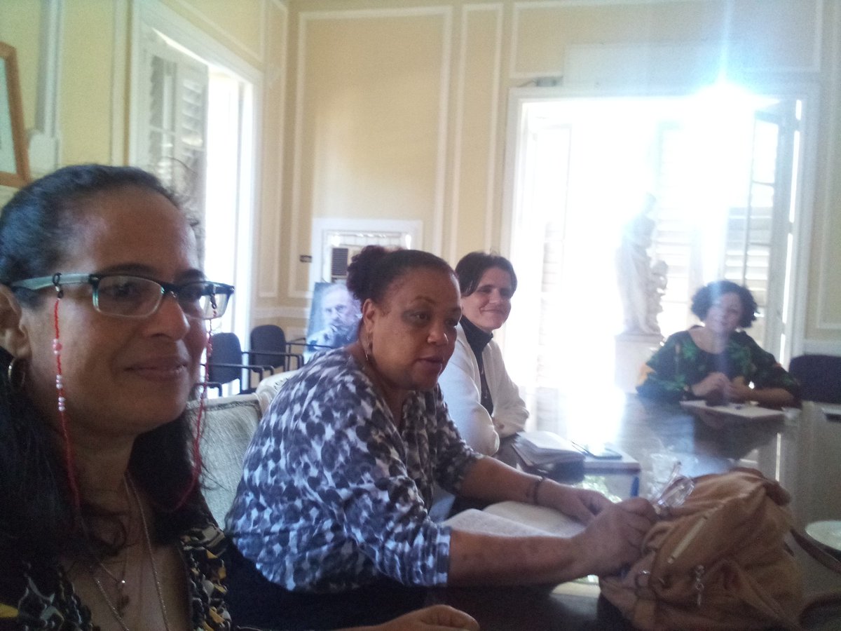 Qué y cómo hacer en función de avanzar en la atención a las personas con necesidades especiales y sus familias, es esencia en intercambio de la #FMC_Cuba con las Asociaciones de Personas en Situación de Discapacidad. #TodosLosDerechosParaTodasLasPersonas.  #EjércitoDeCelias