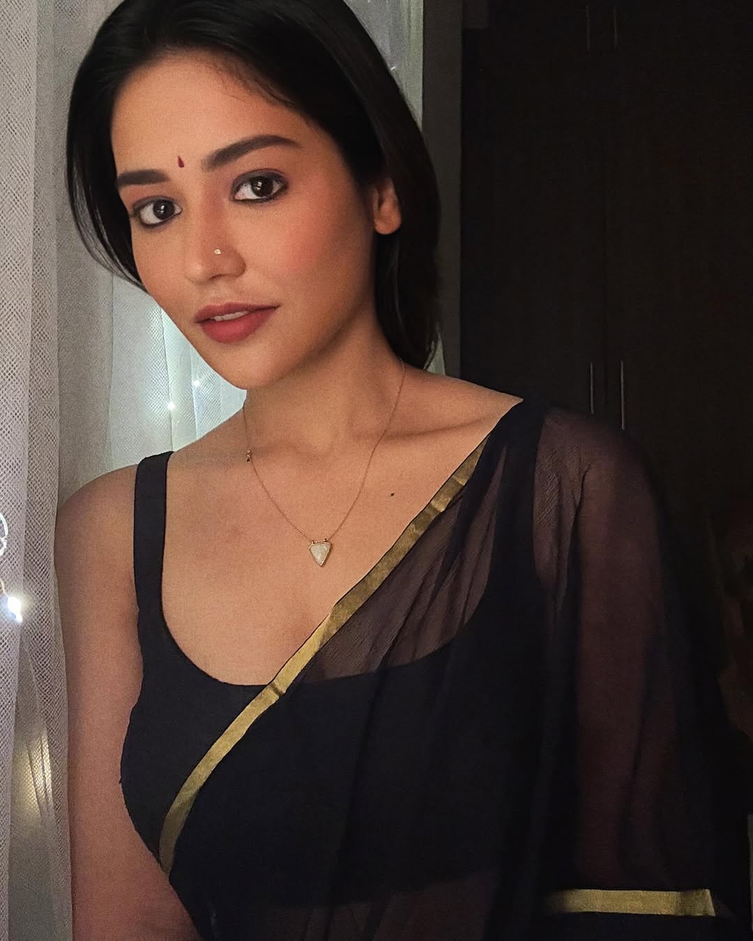 GhMDAGxWcAAJ1x2?format=jpg&name=large