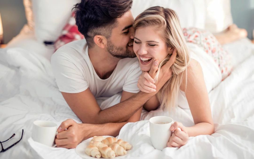 bsensibleES's tweet photo. El Día del Amor y la Amistad se ha transformado en una celebración para expresar afecto y gratitud. Ya sea con tu pareja, amigos o familiares, hay muchas formas de compartir este día. 

Te compartimos estas opciones que pueden inspirarte. https://t.co/z2fYmbbRAg https://t.co/oNtynqXoHY