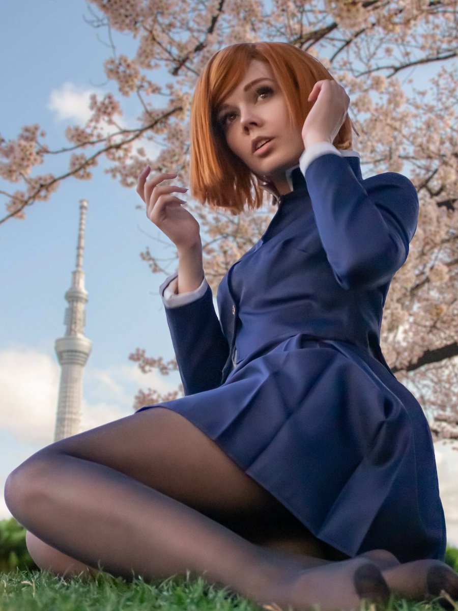 avaragerage's tweet photo. Nobara Kugisaki for you!
#nobara #jjk #cosplay #feet #Tightstime https://t.co/VGIjsqbVpA