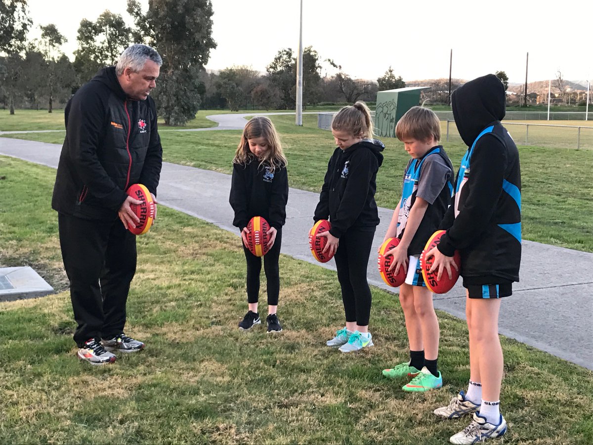 PlayAussieUSA tweet media