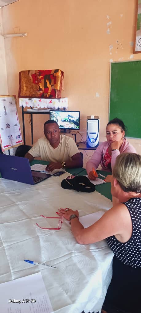 En la primaria Antonio Maceo del municipio Carlos Manuel de Céspedes se realizó la apertura del ejercicio de atención a problemática sociales vinculadas a menores.
#CubaMined 
#Camagüey 
#educacióncéspedes