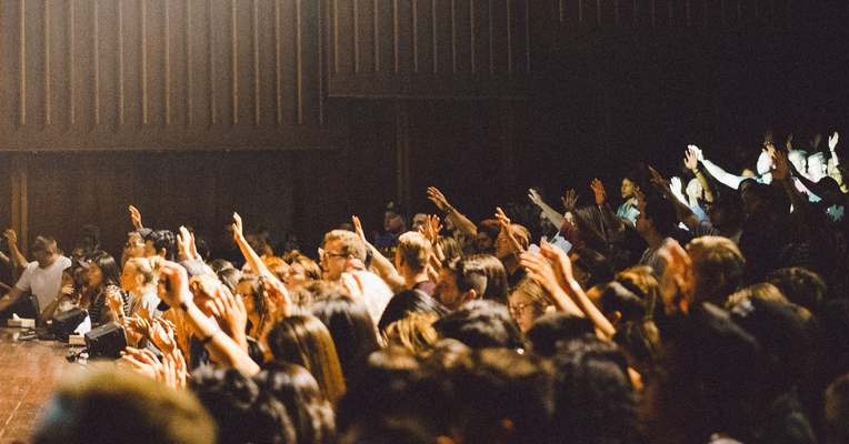 EvangelicoD's tweet image. Seamos cristianos que influyen en la sociedad y la #política #SixtoPorras s.mtrbio.com/iezaljhalo La vida de #Ester, de #Moisés, #Daniel, José, #Nehemías y muchos personajes bíblicos más, nos inspiran a comprender que nacimos para influenciar el destino de nuestra generación.