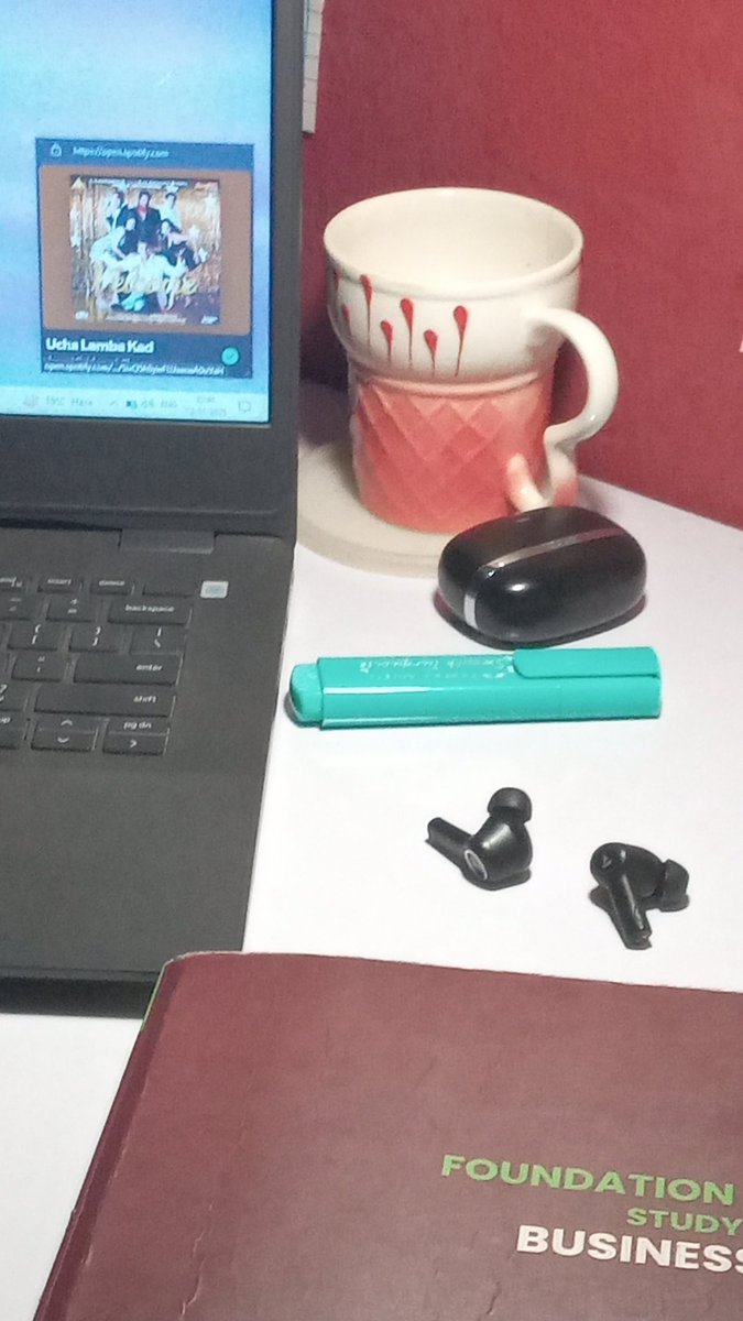 ungelatoplease's tweet photo. ー #Studylog #studytwt 
BUSINESS LAW 
{ 13•01•2025 } https://t.co/xVUlohlDL1