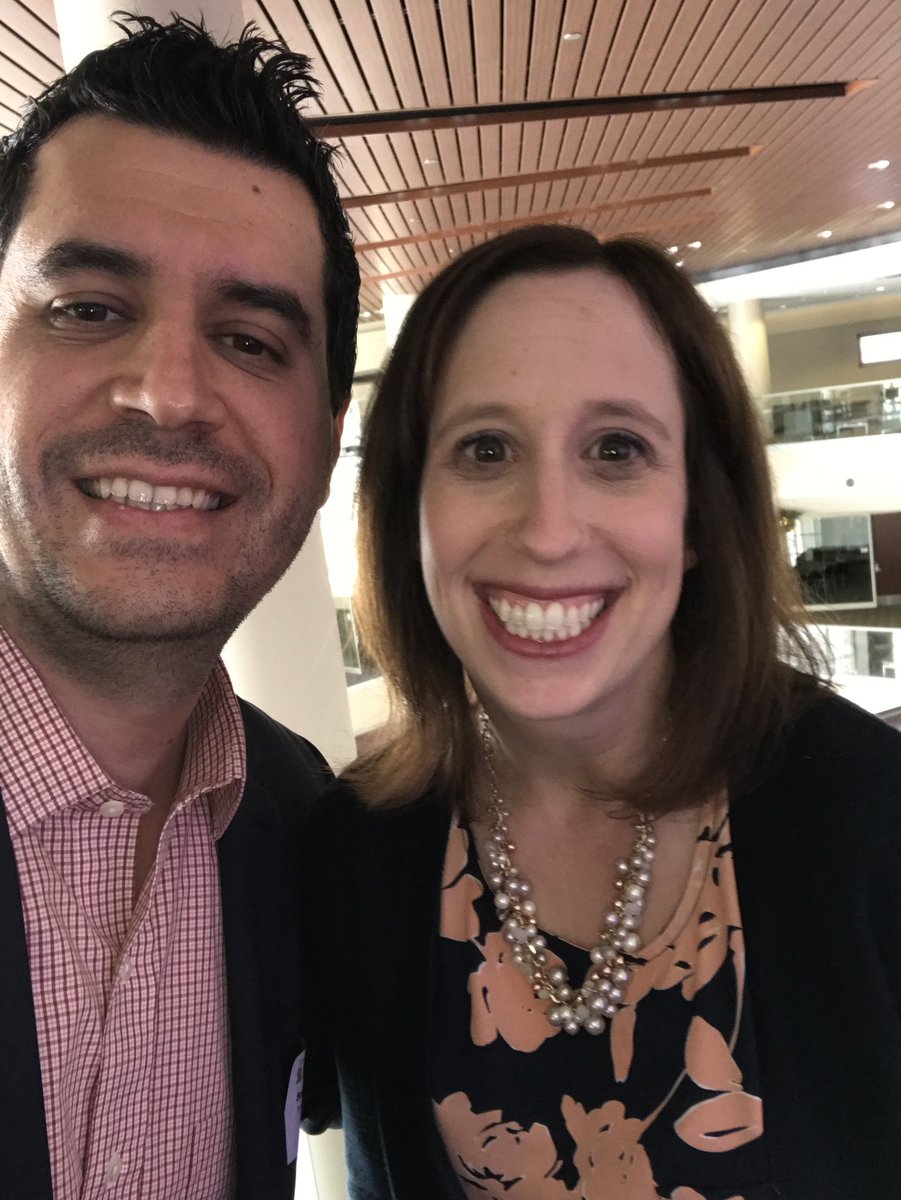 I’ll never forget this picture as long as I live. 

It was taken exactly 8 years ago today - the day I decided to change my life once and for all.

January 13, 2017.

Also, my 39th birthday. 🧵