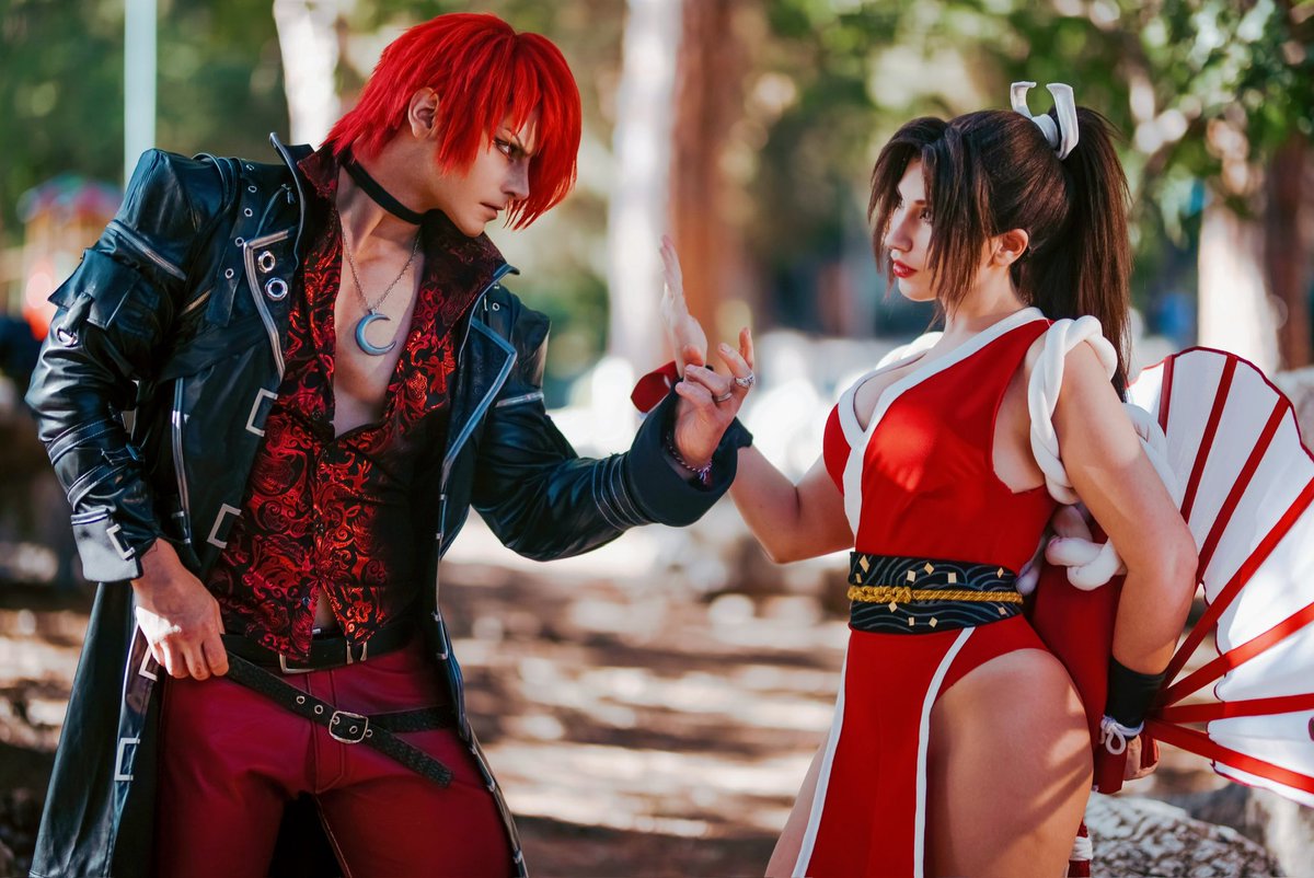 Celaena Cosplay tweet media