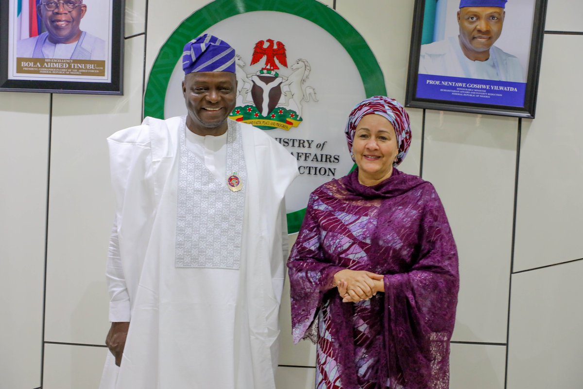 AminaJMohammed's tweet photo. Met with @nentawe1 to discuss Nigeria's efforts in address humanitarian challenges, particularly those caused by climate and conflict.

Together, with @UN_Nigeria, we are strengthening collaboration to deliver lasting solutions for the most vulnerable. https://t.co/5nWyXgPPpR
