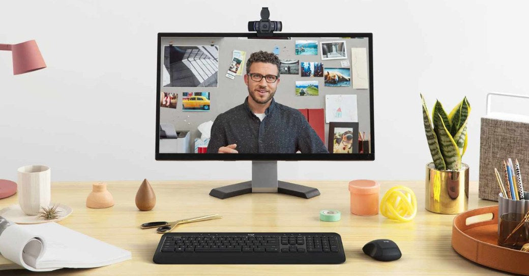 vvocomm's tweet image. 🎥 Stop Scrolling If You Want Crystal-Clear Video Calls! Want to know why this webcam is a top pick for professionals? Check out our blog: hubs.la/Q0324Cbn0

📢 Your next video call deserves the C920e magic!

#LogitechC920e