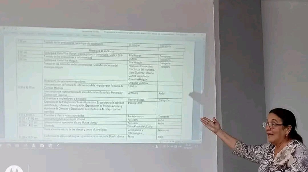 📚 Se prepara <a href="/UCMHolguin/">UCMHolguín</a> para la reacreditación institucional, prevista para #marzo próximo. 
👀 Desde el #2015 esta casa de altos estudios alcanzó la condición de certificada 👩‍🎓👨‍🎓 y en este #2025  va en busca de la Excelencia #GenteQueSuma
#HolguinSi