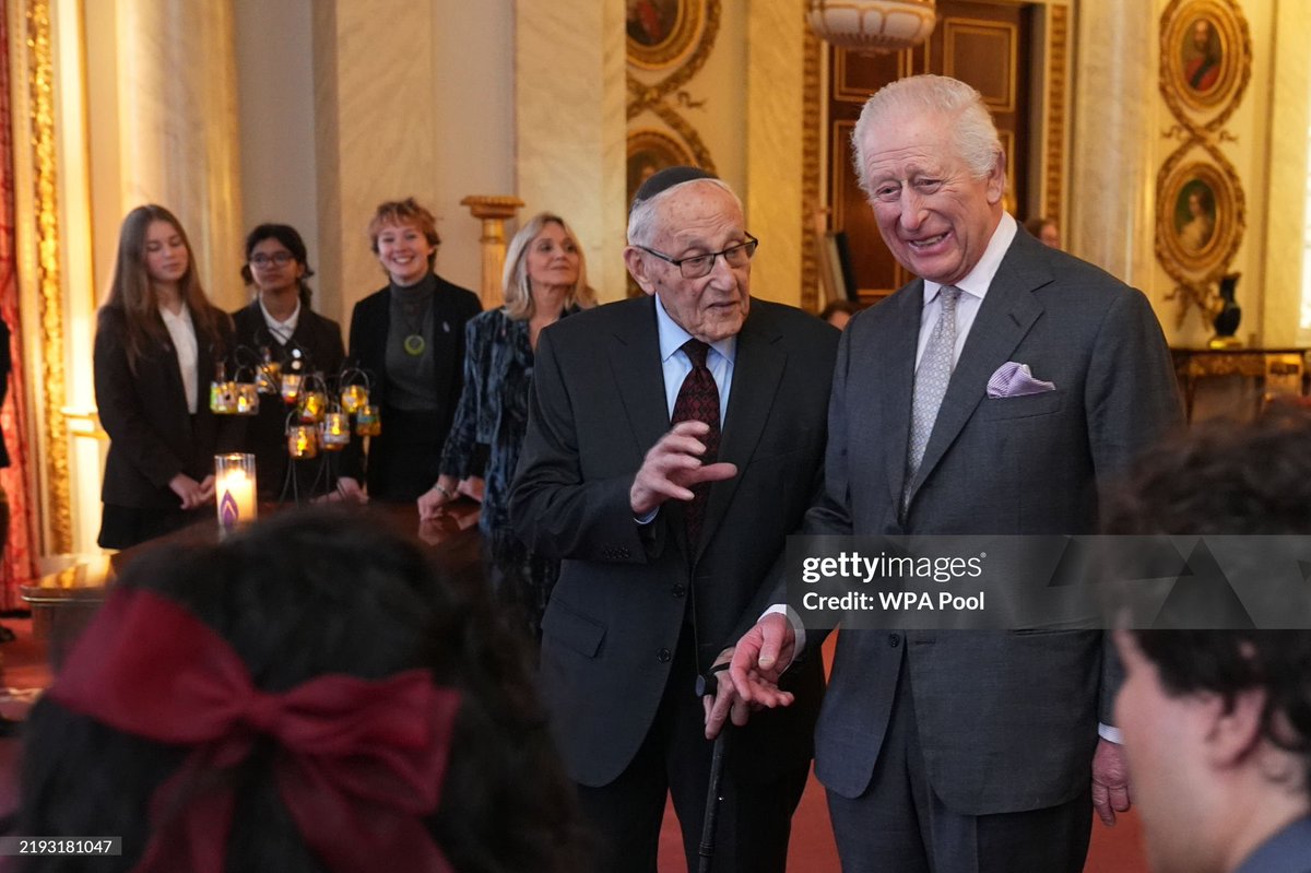 Cathy57600977's tweet photo. The King, the Patron of Holocaust Memorial Day Trust.

A good start in 2025.🫡 https://t.co/ygSTTVjAmq