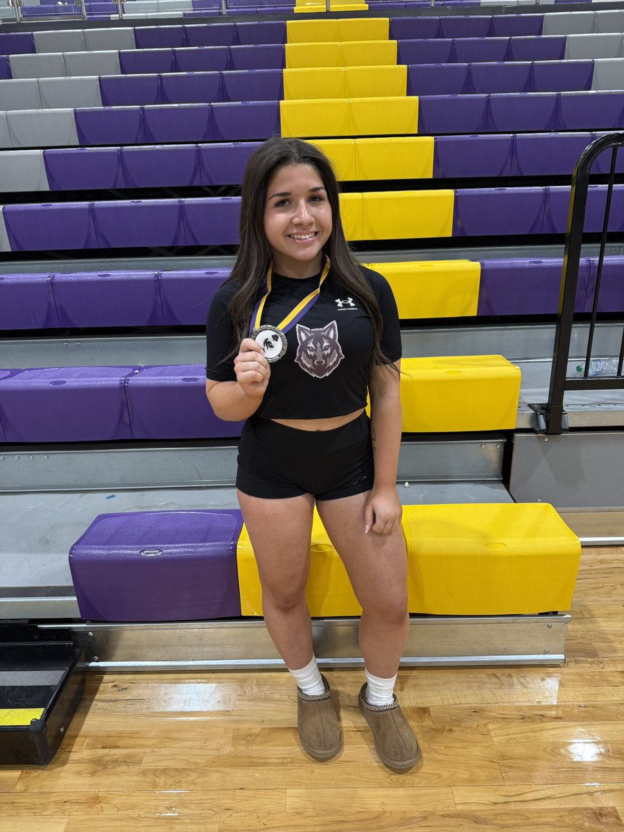 Congratulations to the Davenport Girls on competing in their first meet on the season this past Saturday.  Congratulations to Katie Falcone for her silver medal. <a href="/DavenportWolves/">DHS Wolves Athletics</a>