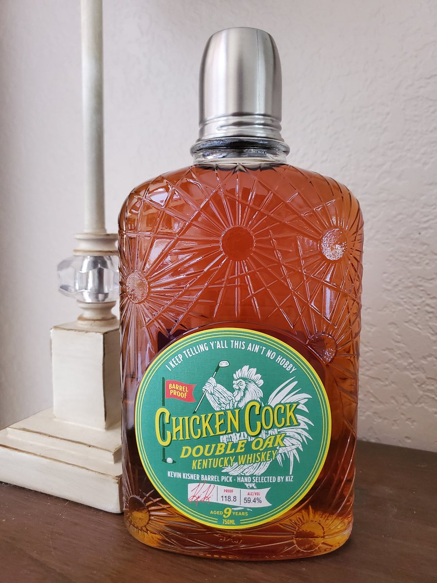 OldFashionedFB's tweet photo. Mail delivery. Have you had this from @ChickenCockWsky ? 

It's the @K_Kisner Barrel Pick and is fantastic. 🥃

Check out our Youtube Interview fron last year with @MashBillWill to learn more:

https://t.co/FF3Ju1aX9Q

#whiskey #whiskeyX #chickencock https://t.co/BNWdVxEjaT