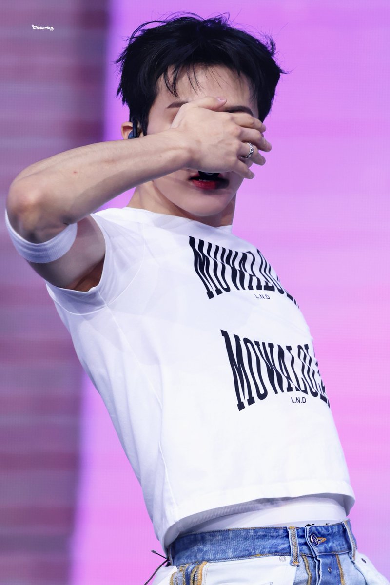 stars_886's tweet photo. 250112 SMT

#NCT #NCTU #NCT127 #NCTDREAM #마크 #MARK https://t.co/nO9AxoJe1e