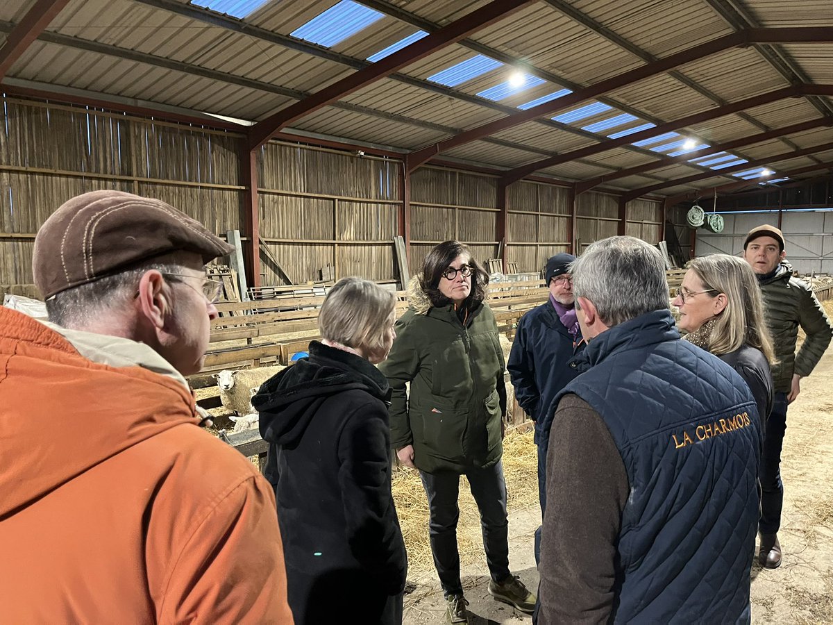 usaa_02's tweet photo. 👉#ECA2025 🔴🟢🟡
Ce soir rencontre avec les candidats USAA-JA02-SGV de l’arrondissement de Chateau-Thierry!
TOUS ENSEMBLE, NOUS SOMMES L’AGRICULTURE 
#votonslebonssens 
@FNSEA @JeunesAgri @SGVChampagne https://t.co/vFi50fnyDk
