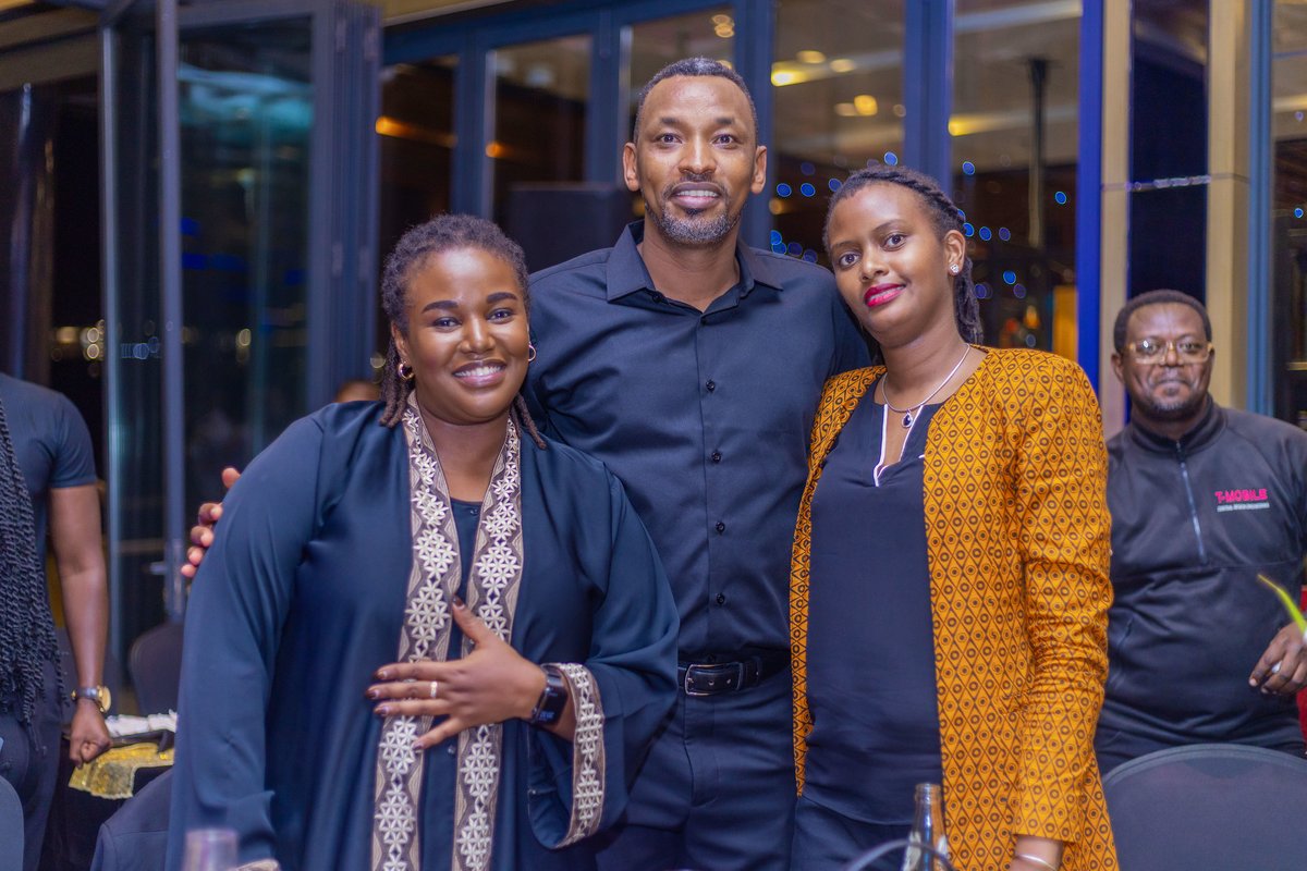 RwandaAirports's tweet photo. Huge thanks to our amazing #TeamRAC and the incredible aviation sector stakeholders who joined us for an evening filled with great vibes, laughter, and meaningful reflections. Here's to celebrating our wins and taking off into an even brighter 2025 together 🛫 https://t.co/pAbFx0lwi4