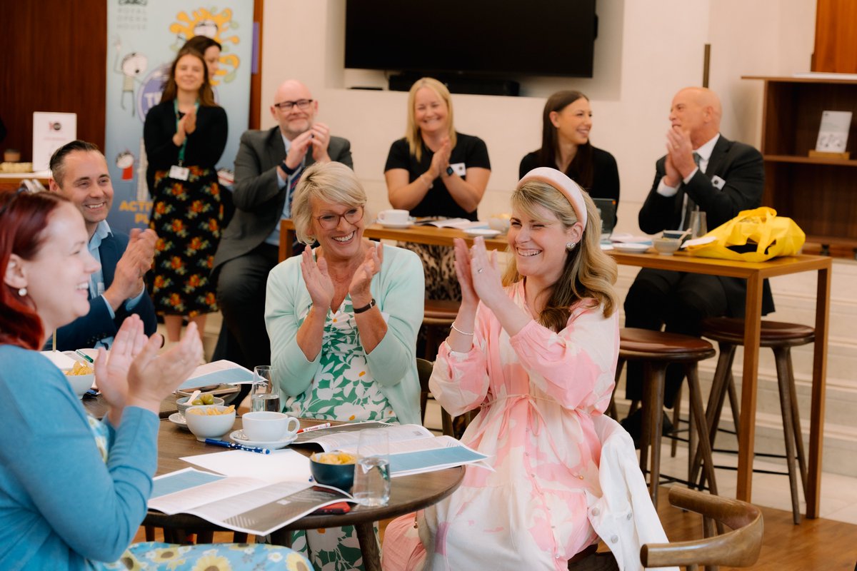 👩‍🏫JOIN US on 22 Jan, Thurrock leaders will hear from guest speakers to explore:

📌 Empathetic leadership &amp; the power of stories 
📌 How to develop a youth voice strategy 
📌 A shared leadership vision
BOOK HERE lnkd.in/eZrPAduc
<a href="/rbo_org/">Royal Ballet and Opera</a> <a href="/empathystudios_/">Empathy Studios</a> <a href="/upstartprojects/">Upstart Projects</a>