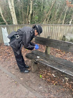 MPSArsenal's tweet image. Thanks to @ParkguardLtd @IslingtonBC and our friends at the Ecology Centre for assisting us with a joint weapon sweep inside Gillespie Park. We will continue to patrol and target the park for ASB and drug use