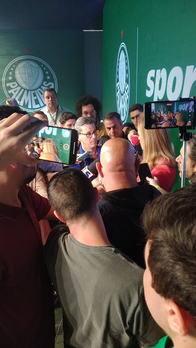 frankamenteofic's tweet photo. Leila Pereira, presidente do Palmeiras sobre Dudu: "Saiu pela porta dos fundos" https://t.co/n1Drq6CsJy
