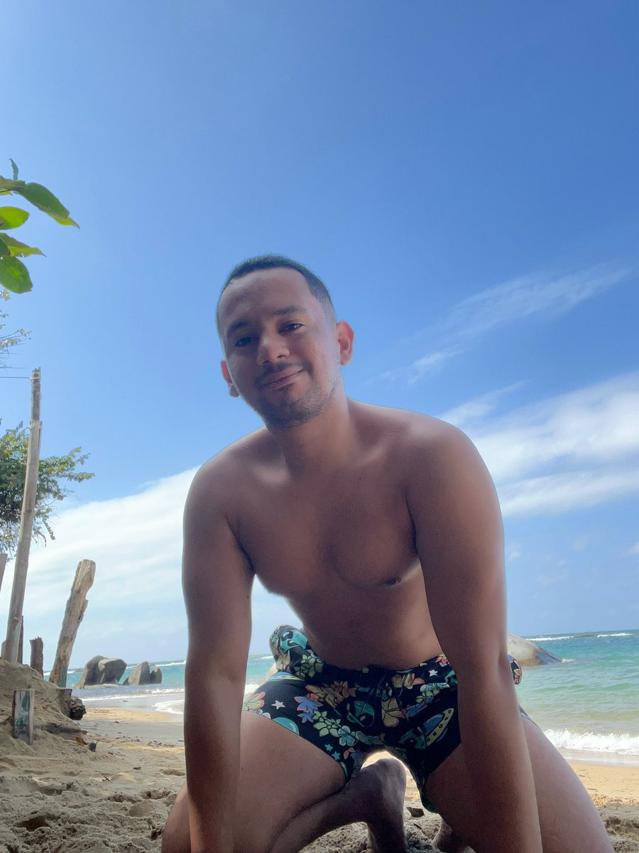 eduar15's tweet photo. Tayrona annual trip https://t.co/UBxFsfbuj6