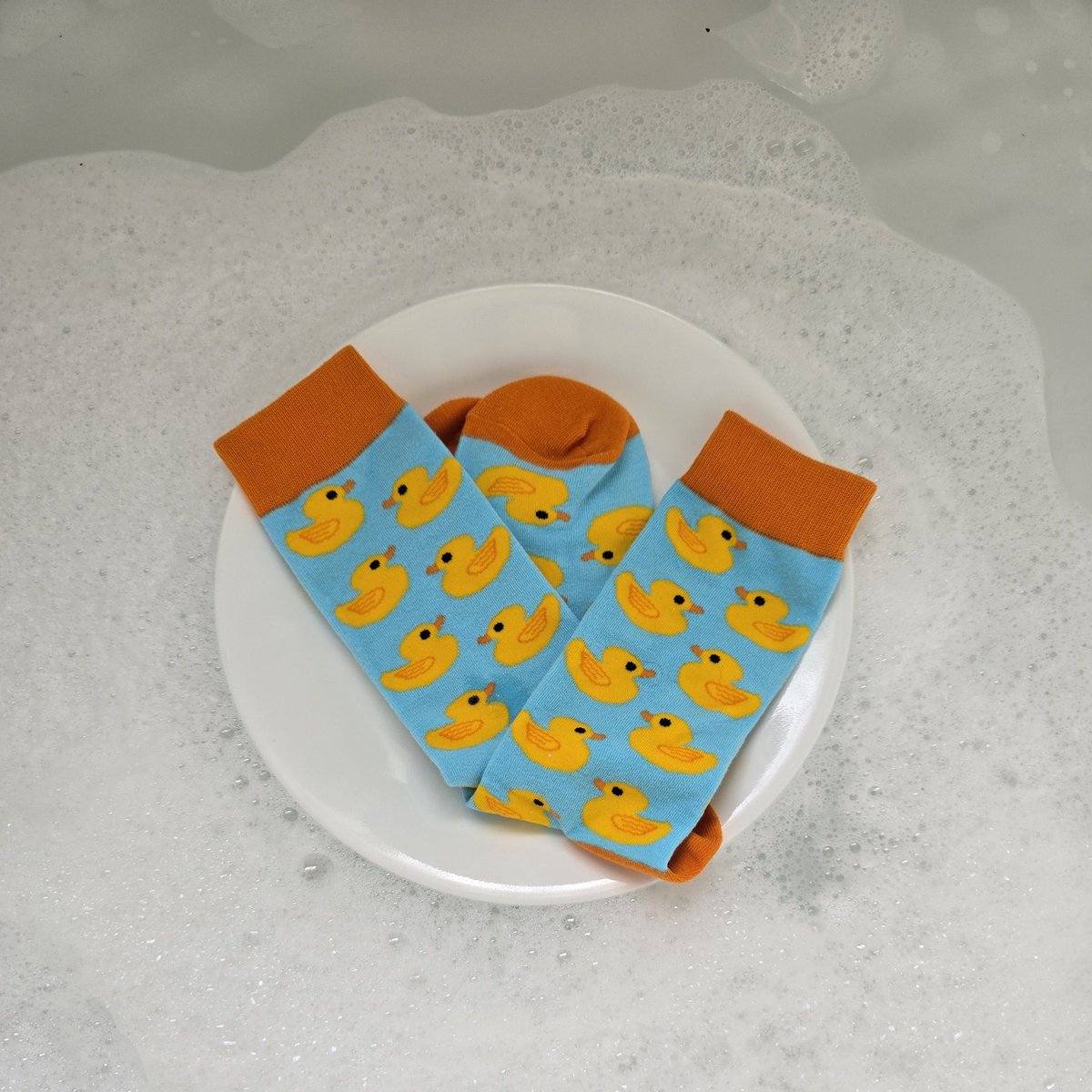It's National Rubber Ducky Day! 

Start that bubble bath, grab a handful of rubber duckies and make sure to pop those socks on after you get out! 

#ExecSocks #Socks #FunSocks #FunSocksEveryDay #SockSubscription #NationalRubberDuckyDay