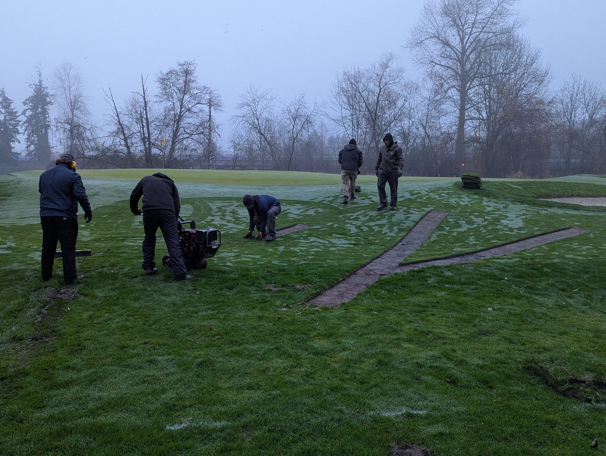 First good Project Monday of the new year. A couple trees out between #15&amp;17, and some drainage for #8 approach.  Should be ready for play this afternoon.