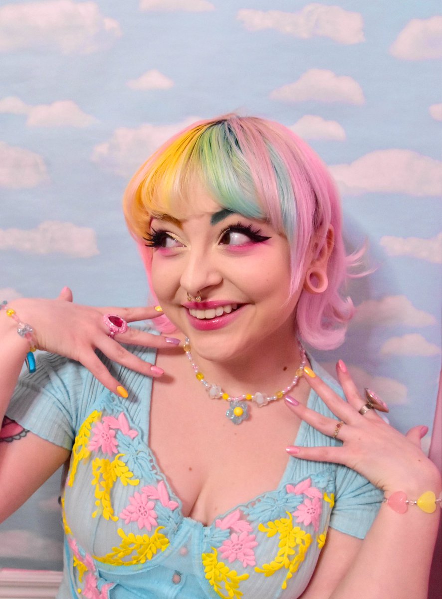 ✨🌸 pixielocks🍀🩵 tweet media