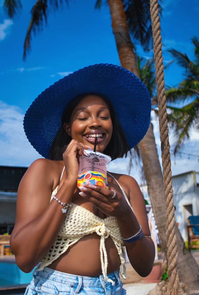 theboyesanda's tweet photo. Campaign images for SRVD cocktails
Shot by me. https://t.co/oxOKXkpfk6