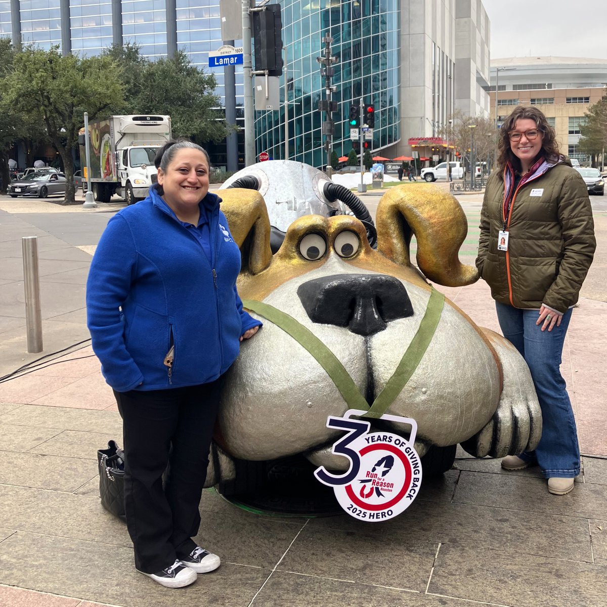 HoustonSPCA's tweet photo. 🏃♀️🐾 Celebrate 30 years of Chevron Houston Marathon’s Run for a Reason! Cheer on our Houston SPCA runners and help animals in need. Donate today: https://t.co/5CcpASVBU6 #RunForAPurpose #30Years #HoustonSPCA https://t.co/xJkNYVQXcm