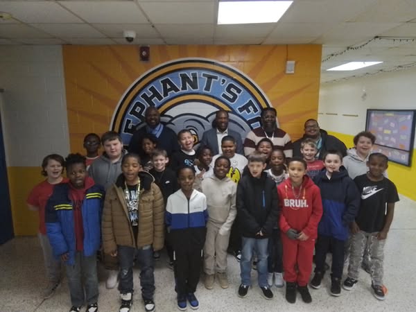 APTysinger's tweet photo. During the month of January, our Becoming a Man students were introduced to the importance of having a strong work ethic. A big thank you to Dr. John Gordon, III  for being our inspiring guest speakers and sharing your valuable insights! #EFESProud #SPSCreatesAchievers https://t.co/Jp67mYYEBY