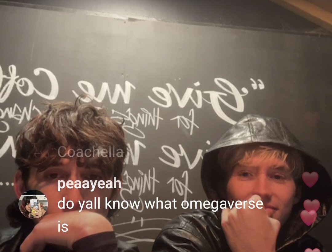 braedenschicken's tweet photo. This comment from the inhaler live oh my god 😭 https://t.co/AzcHZcOYdG