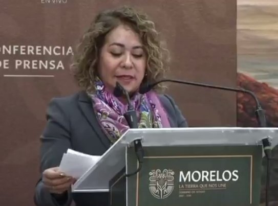 BRUNALDO61's tweet photo. La gobernadora de territorio @margarita_gs va con TODO en su lucha frontal contra la corrupción en el gobierno del idolo de barro @cuauhtemocb10 su Secretaria Anticorrupción nómina a los primeros aspirantes al famoso           "Charal de Cobre" destaca el gordito de las copias. https://t.co/NX5VLoX5Ge