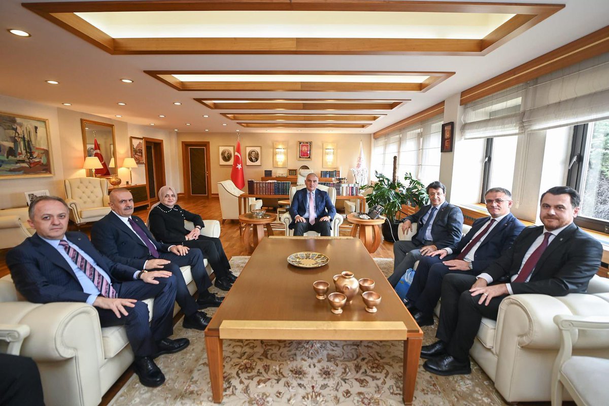 Emre Güray (@emreguray65) on Twitter photo Kültür ve Turizm Bakanımız Sayın <a href="/MehmetNuriErsoy/">Mehmet Nuri Ersoy</a>’a, Van’ımızın kültür ve turizm potansiyelini geliştirmek için gösterdiği desteklerden dolayı teşekkür ediyoruz.
Van Valimiz Sayın <a href="/valiozanbalci75/">Ozan Balcı</a>, AK Parti Van Milletvekillerimiz Sayın <a href="/Burhan_Kayaturk/">Burhan Kayatürk</a> ve Sayın <a href="/K_Turkmenoglu_V/">KAYHAN TÜRKMENOĞLU</a>, Kültür ve Turizm Bakanımız Sayın <a href="/MehmetNuriErsoy/">Mehmet Nuri Ersoy</a>’a, Van’ımızın kültür ve turizm potansiyelini geliştirmek için gösterdiği desteklerden dolayı teşekkür ediyoruz.
Van Valimiz Sayın <a href="/valiozanbalci75/">Ozan Balcı</a>, AK Parti Van Milletvekillerimiz Sayın <a href="/Burhan_Kayaturk/">Burhan Kayatürk</a> ve Sayın <a href="/K_Turkmenoglu_V/">KAYHAN TÜRKMENOĞLU</a>,