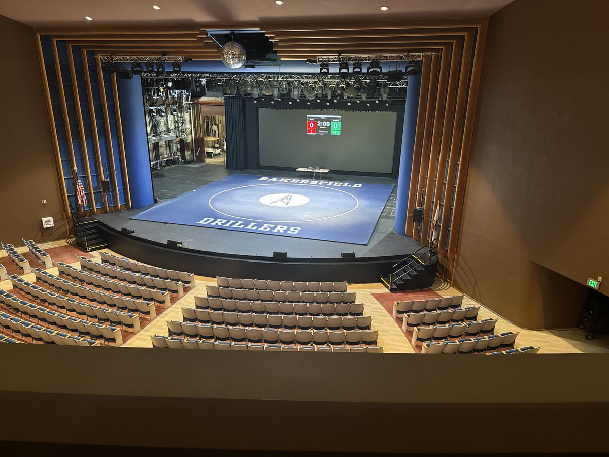 trevhorn's tweet photo. On Wed at 6pm in the Harvey Auditorium, No. 10 Bakersfield hosts No. 8 Esperanza in one of the best dual meets in the state.

You can come see 25 state-ranked wrestlers, led by BHS senior Beau Priest (No. 2 at 157) and the top 106-pounder in the nation, Sam Sanchez from Esperanza https://t.co/ga9Nt5hKeh