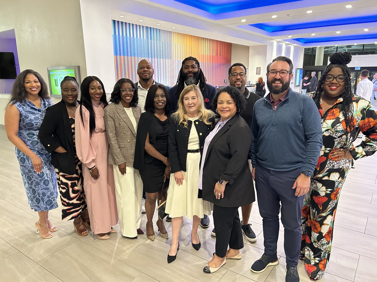 HousingBham's tweet photo. Our executive leadership team is fresh from the Sunshine State! ☀️ Last week, our Board of Commissioners, C-Suite Officers, and staff traveled to Miami, Florida for the Public Housing Authorities Directors Association’s 2025 Commissioners' Conference. 
#PHADA #miamifl https://t.co/DwENnVMzzD