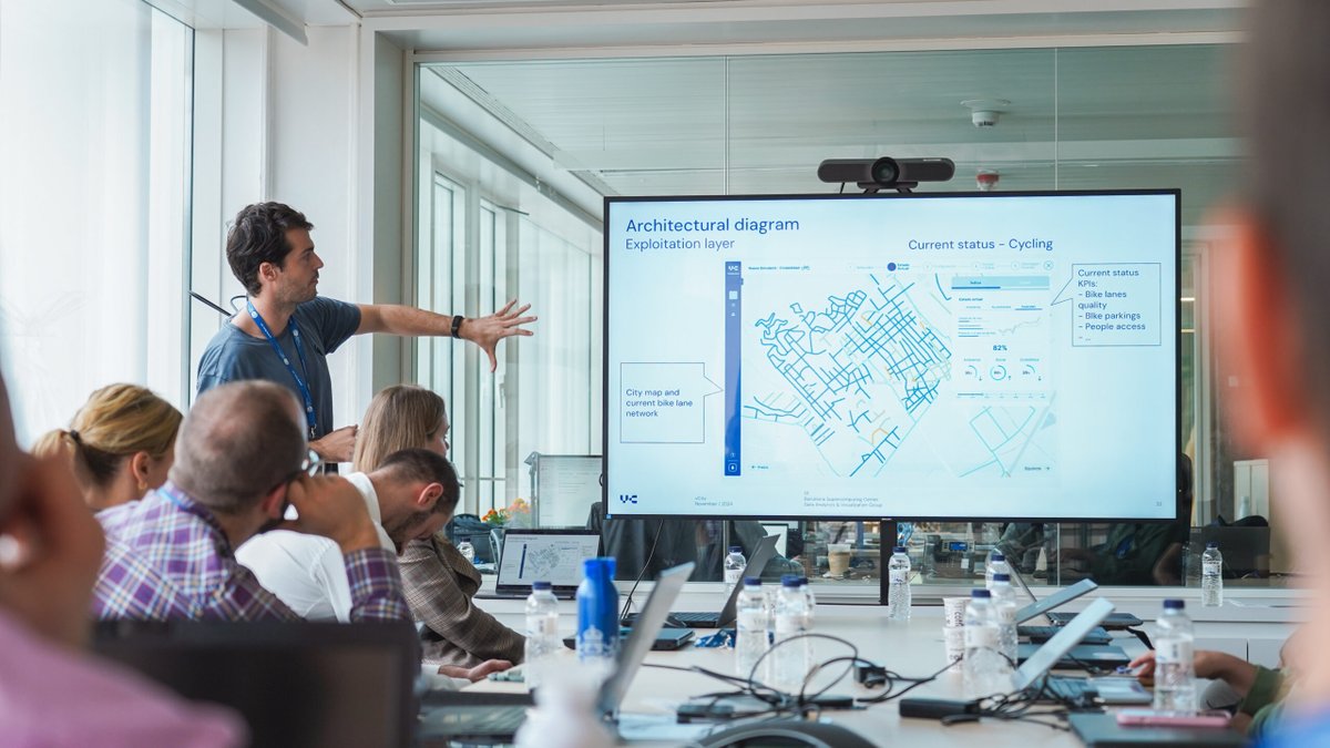 Innovació digital i bessons digitals urbans: una experiència enriquidora!
#vCity i @Eurocities van promoure una formació orientada a potenciar el coneixement sobre els bessons digitals urbans com a eina clau per a la transformació digital de les ciutats europees. Des d'<a href="/IThinkUPC/">IThinkUPC</a>