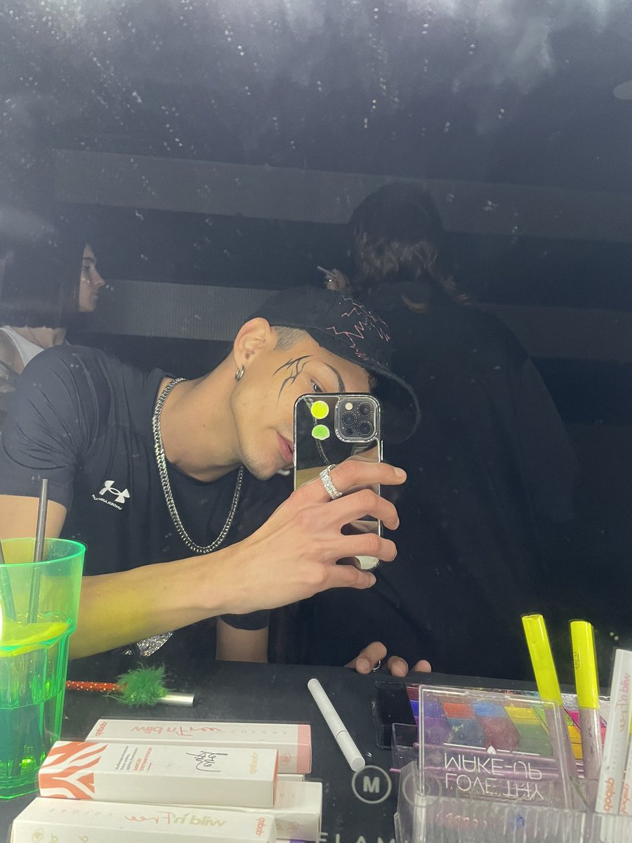 midefe's tweet image. ⚡️