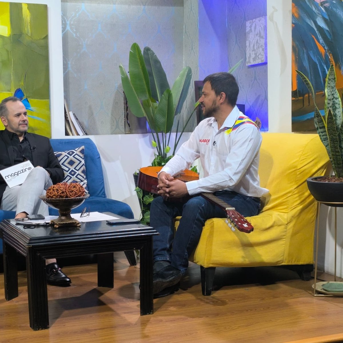 Marco_AlvaradoT's tweet photo. Gracias #Magazine por la entrevista, la pasé muy bien, gracias por la invitación. 🎤

Intercambiar experiencias y dar a conocer nuestras propuestas, nos permitirá crecer. 👏🏼

#SíSePuedeLoja 🔴🔵🟡🔵🔴 https://t.co/xmegsjxo7E