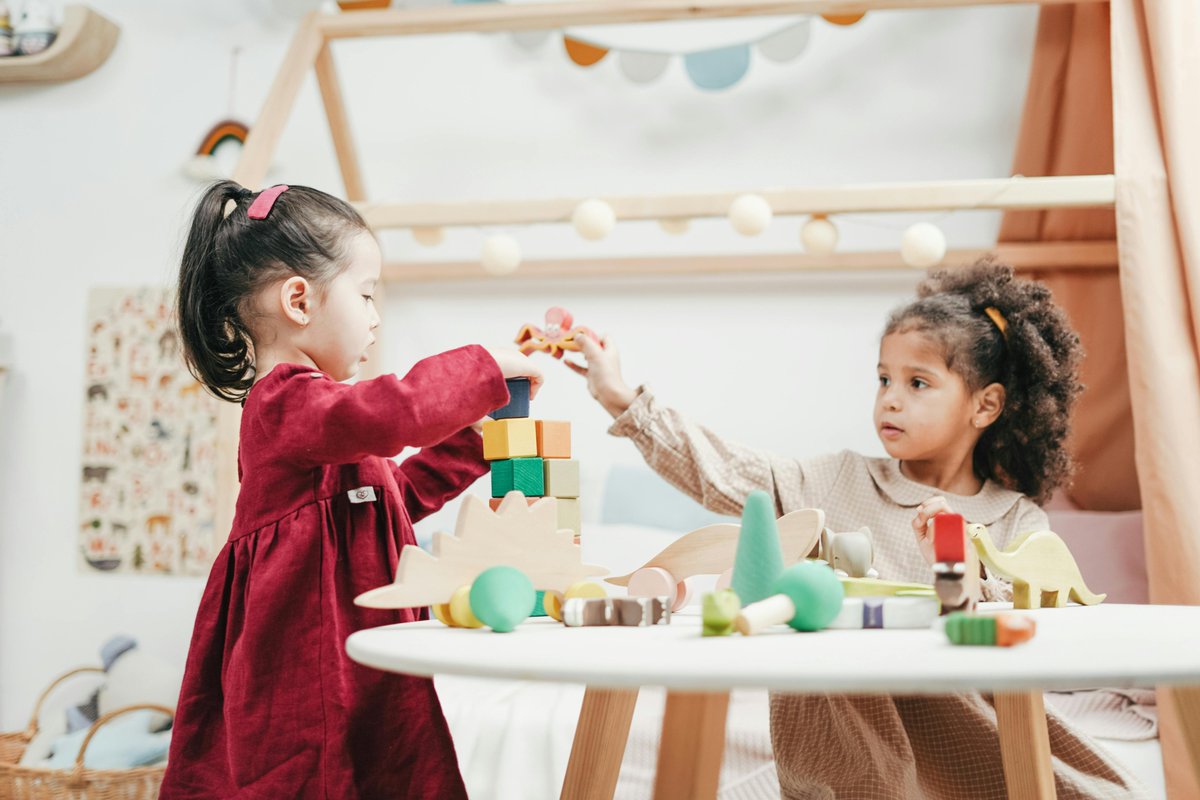 kiddogearhub's tweet photo. 🛝 Make playtime unforgettable with our unique toys for every age and interest! 🚀🎯
👉 Explore the fun at https://t.co/TGZFcowe18.
#ToysForKids #PlayTime https://t.co/GPKsdL7uyc