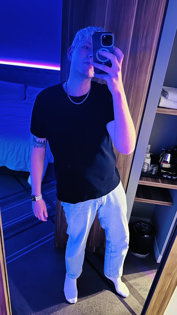 Hotelboiiiii #selfie