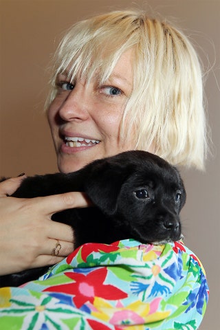 SiaMyAngel4Life's tweet photo. @simonethehuman @Sia https://t.co/MUCEOaWCBo