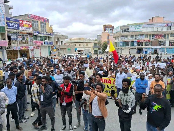 Dear <a href="/EmmanuelMacron/">Emmanuel Macron</a>, <a href="/RegSprecher/">Stefan Kornelius</a>, <a href="/GiuseppeConteIT/">Giuseppe Conte</a>, and <a href="/Xavier_Bettel/">Xavier Bettel</a>, the time to act is now. Stand with the people of Tigray and demand their right to return home safely. #Tigray #PeacefulProtest #UpholdPretoriaAgreement