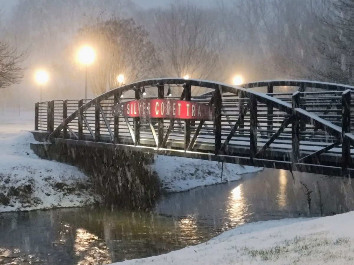 PATHFoundation's tweet image. Wanna build a snowman? ☃️

#pathfoundation #atlanta #atlga #trailsforall