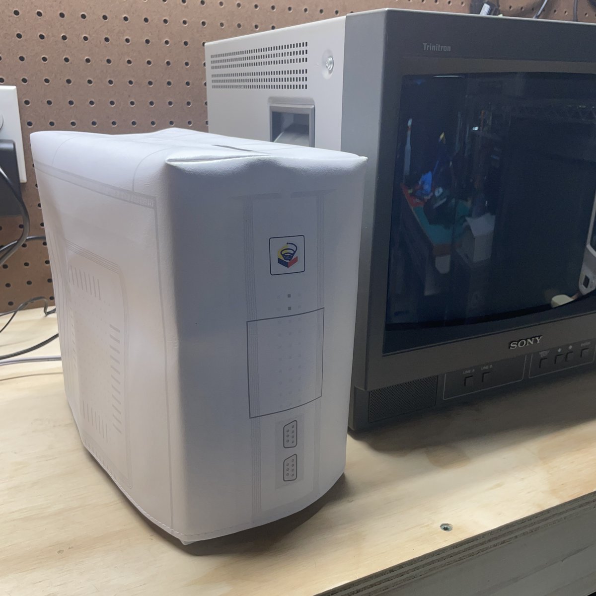 Jeff’s Retro Gaming (@retrojeff83) on Twitter photo That recently restored PC-FX? Got this slick premium vinyl protective dust cover for it from <a href="/ThePrinter_Boy/">Printer Boy Gaming Protection</a> 
I have them for all my systems but this was a recent addition. They look awesome and clean up with just a damp towel if needed! That recently restored PC-FX? Got this slick premium vinyl protective dust cover for it from <a href="/ThePrinter_Boy/">Printer Boy Gaming Protection</a> 
I have them for all my systems but this was a recent addition. They look awesome and clean up with just a damp towel if needed!